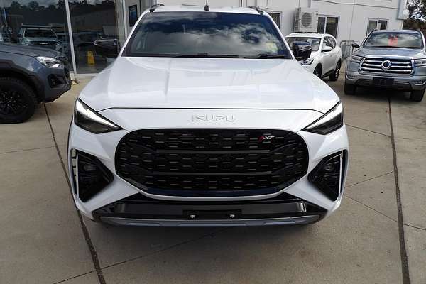 2025 Isuzu MU-X X-TERRAIN