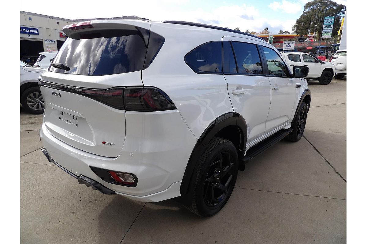 2025 Isuzu MU-X X-TERRAIN