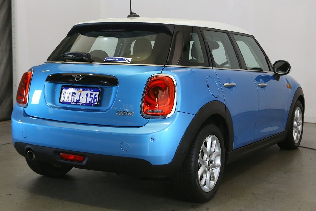 2018 MINI Hatch Cooper F55