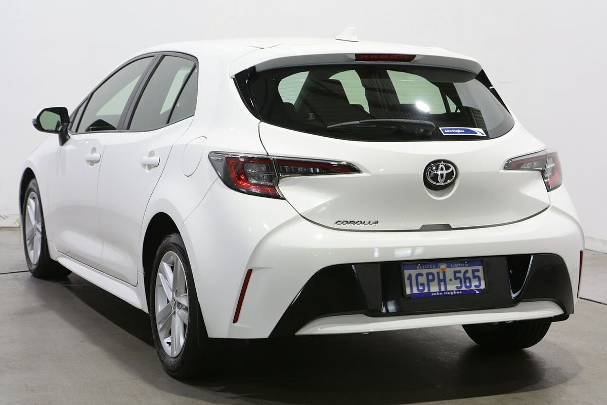 2018 Toyota Corolla Ascent Sport ZRE182R