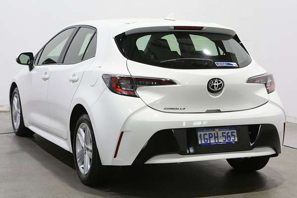 2018 Toyota Corolla Ascent Sport ZRE182R