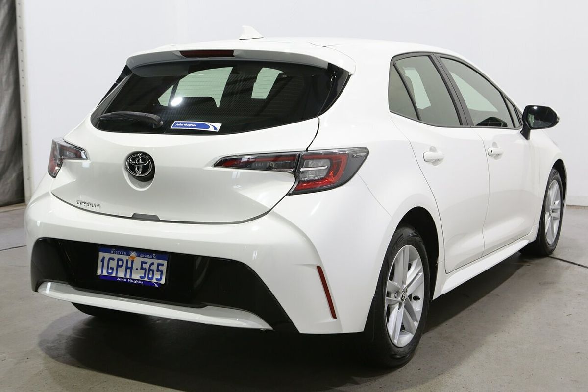 2018 Toyota Corolla Ascent Sport ZRE182R