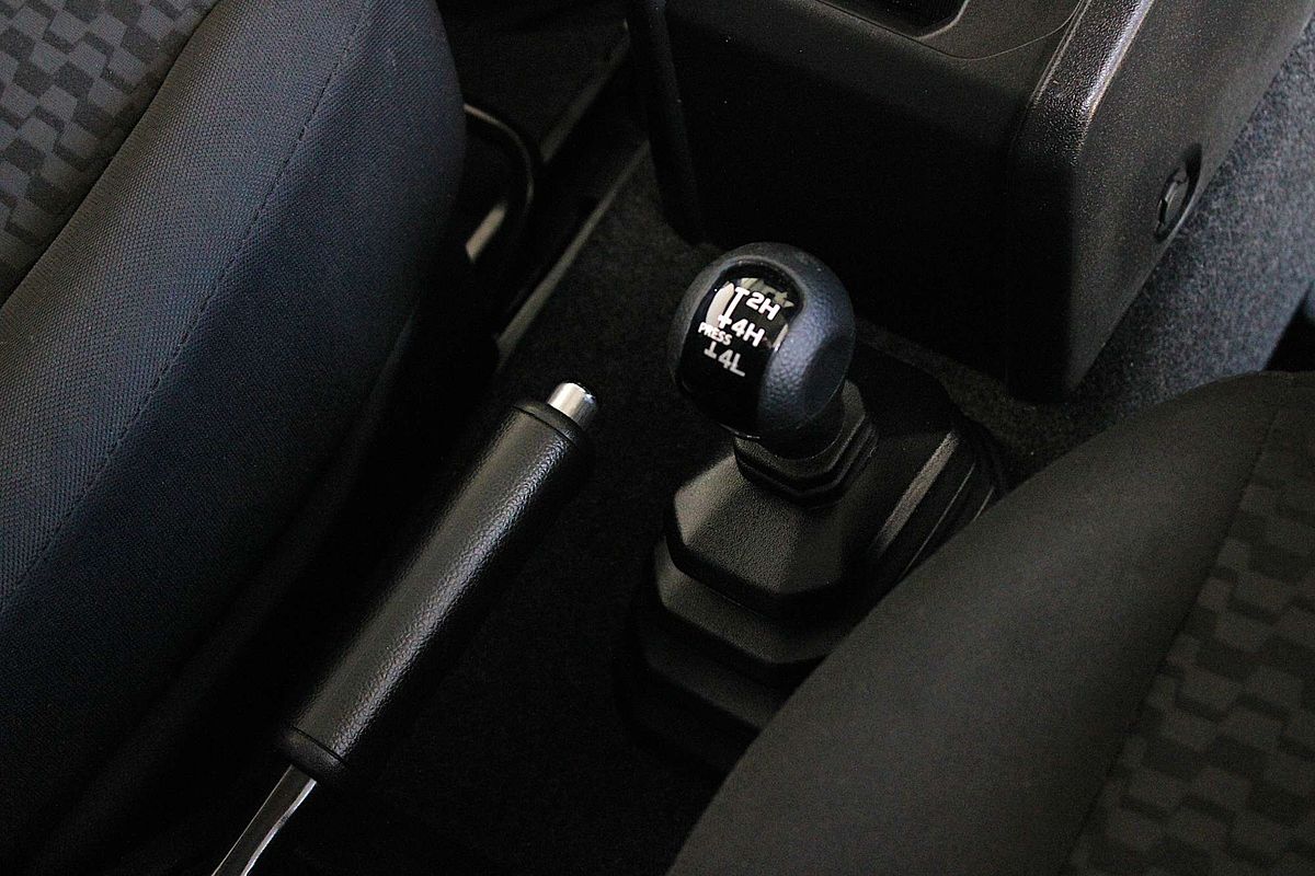 2022 Suzuki Jimny GJ