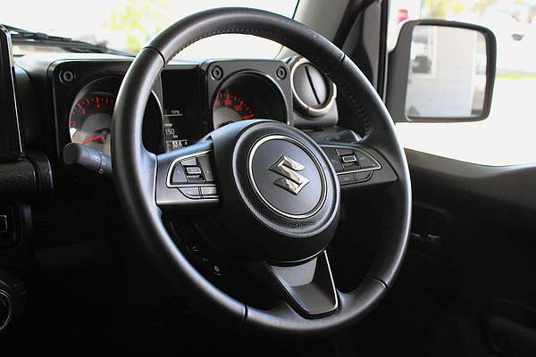 2022 Suzuki Jimny GJ