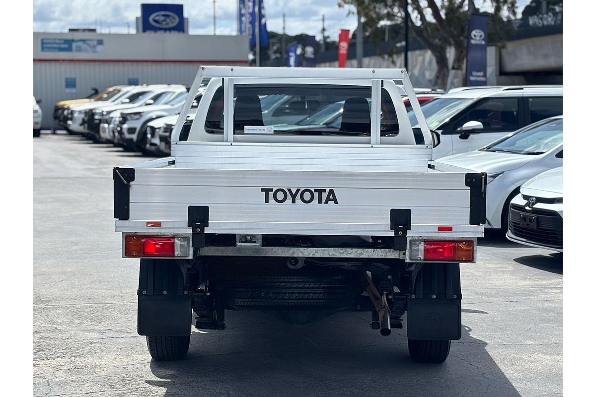 2018 Toyota Hilux Workmate TGN121R Rear Wheel Drive