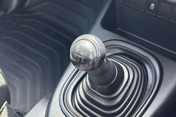 2018 Toyota Hilux Workmate TGN121R Rear Wheel Drive