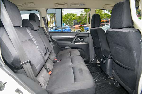 2019 Mitsubishi Pajero GLX NX