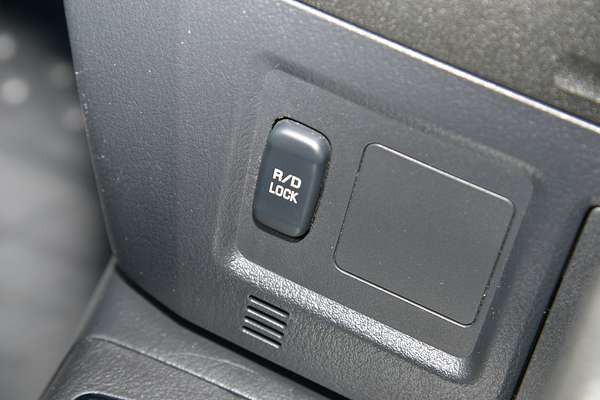 2019 Mitsubishi Pajero GLX NX