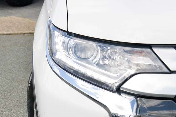 2021 Mitsubishi Outlander ES ZM