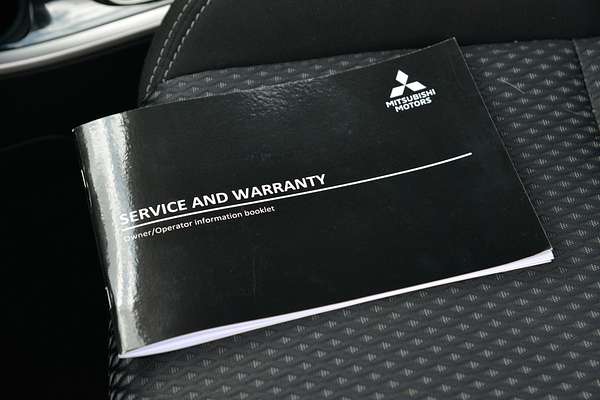 2021 Mitsubishi Outlander ES ZM