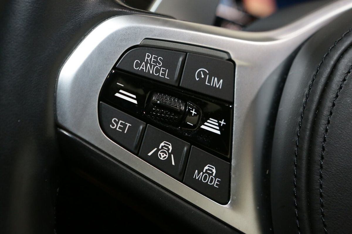 2023 BMW 3 Series 330i M Sport G20 LCI
