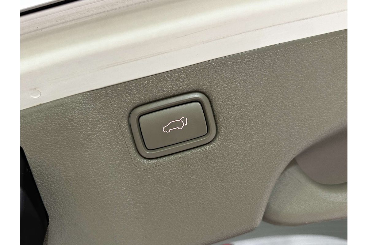 2018 Kia Carnival Platinum YP