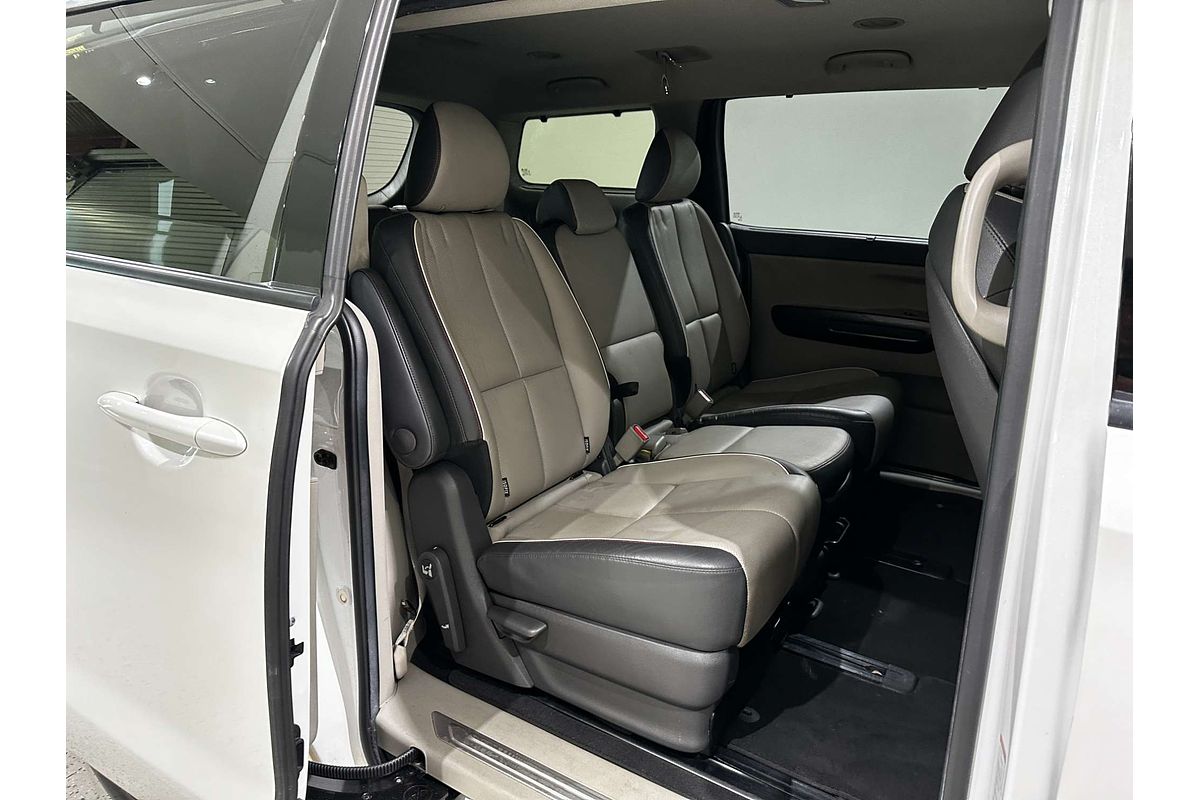 2018 Kia Carnival Platinum YP