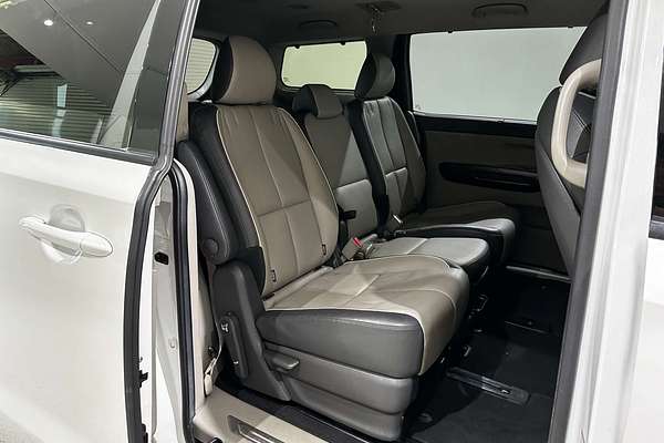 2018 Kia Carnival Platinum YP