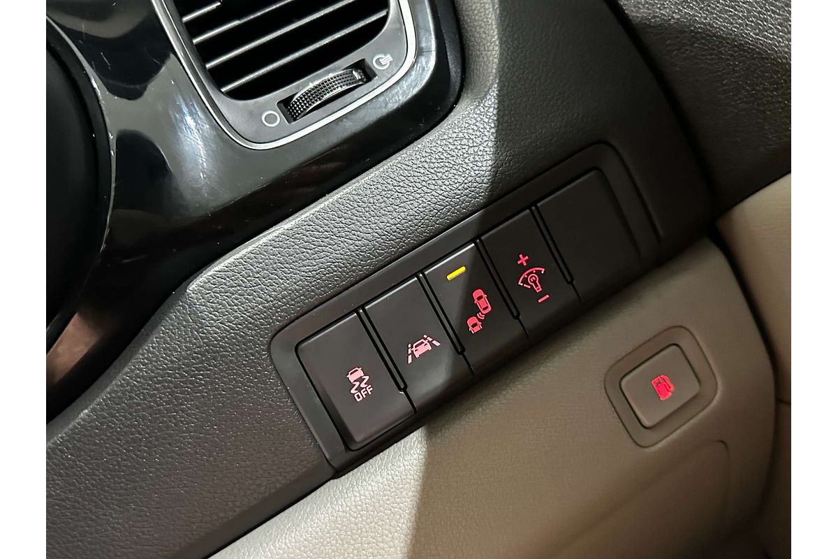 2018 Kia Carnival Platinum YP