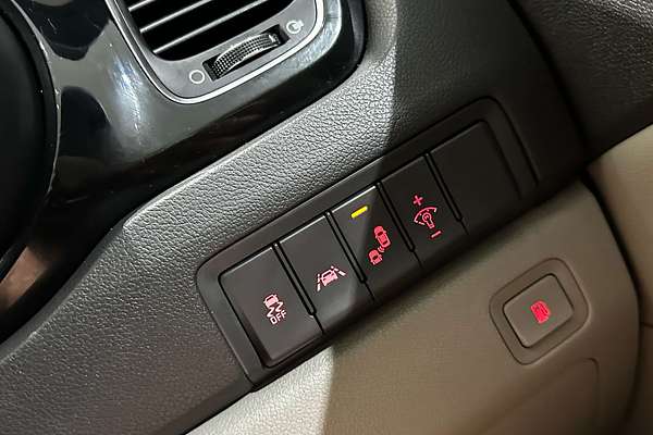 2018 Kia Carnival Platinum YP