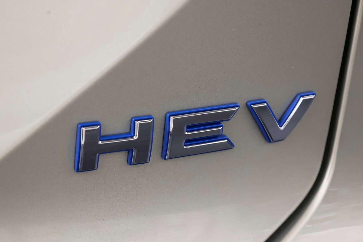 2025 GWM Haval H6 Lux Hybrid B01