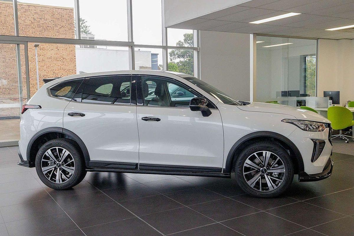 2025 GWM Haval Jolion Lux Hybrid A02