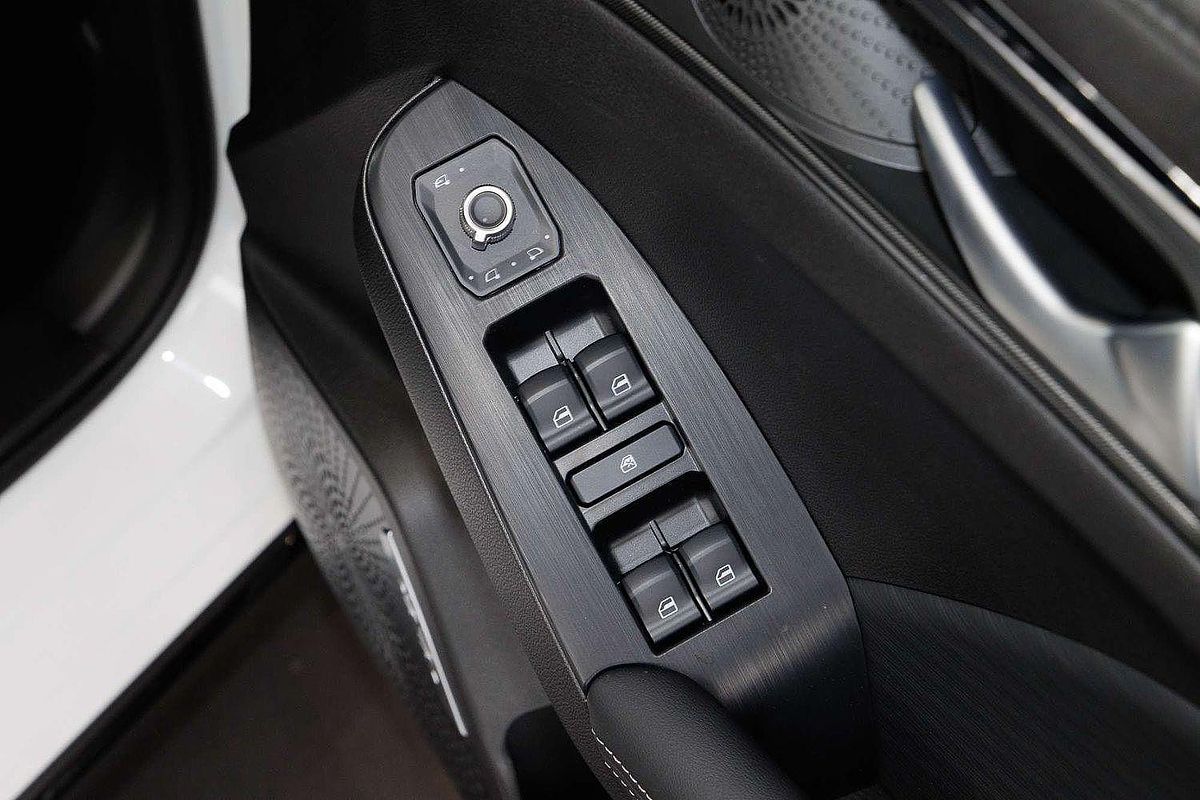 2025 GWM Haval Jolion Lux Hybrid A02