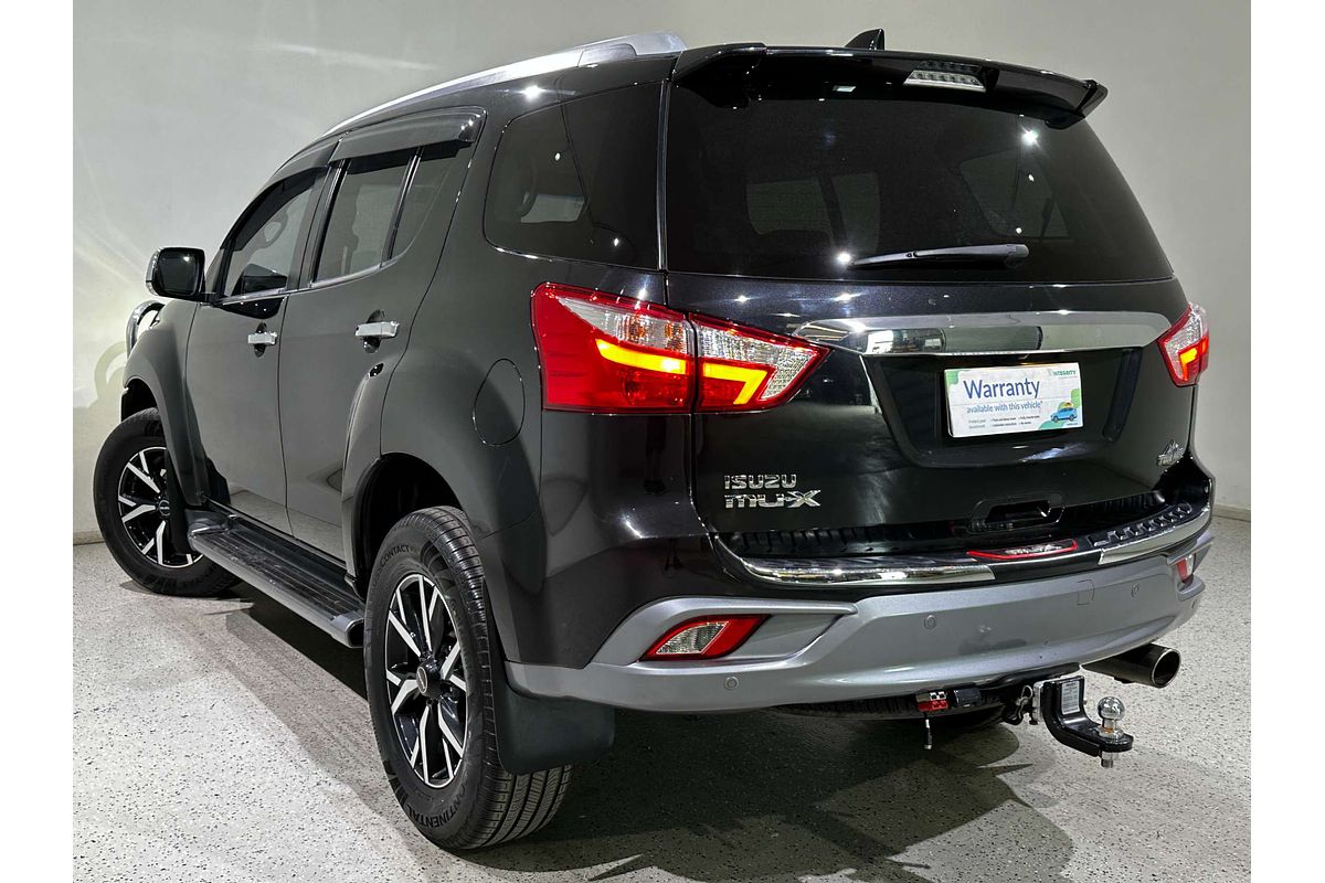 2020 Isuzu MU-X LS-T