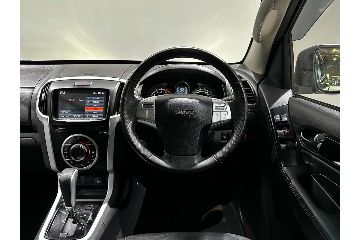 2020 Isuzu MU-X LS-T
