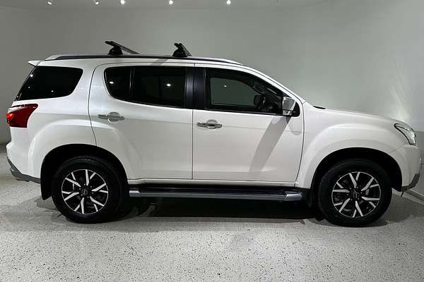 2021 Isuzu MU-X LS-T