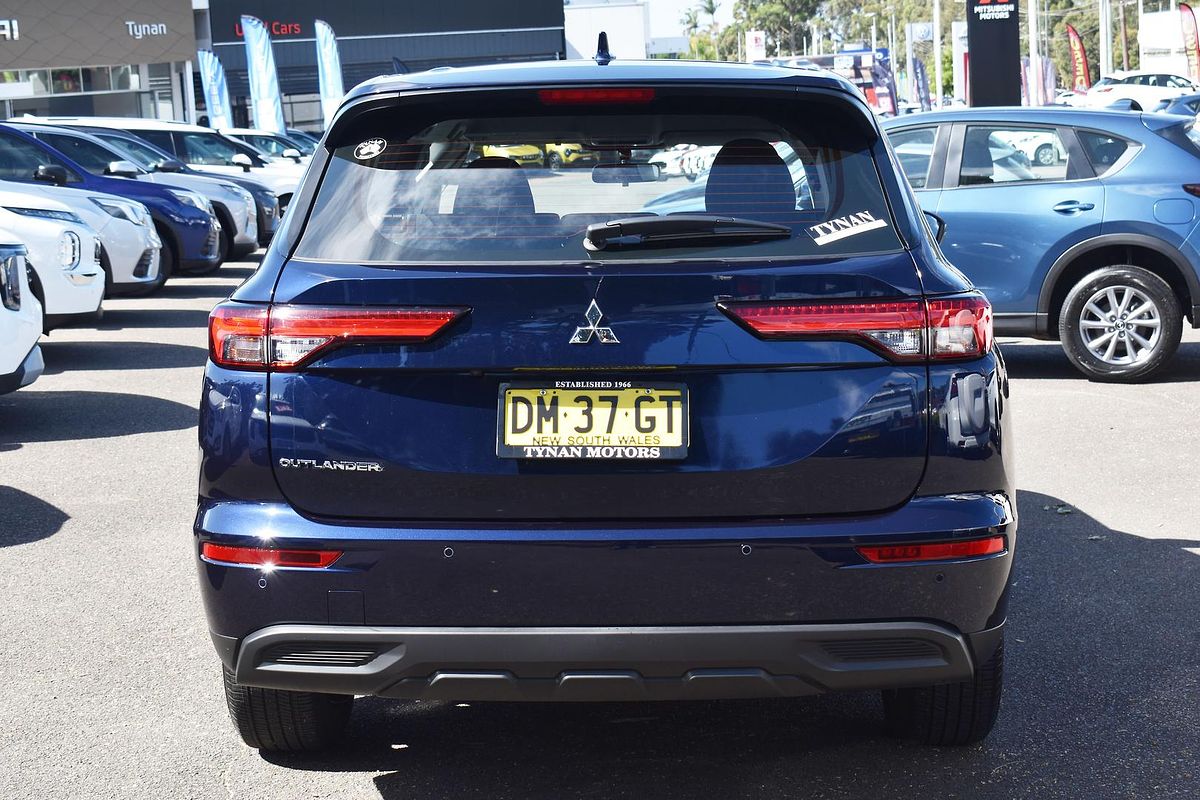 2024 Mitsubishi Outlander ES ZM