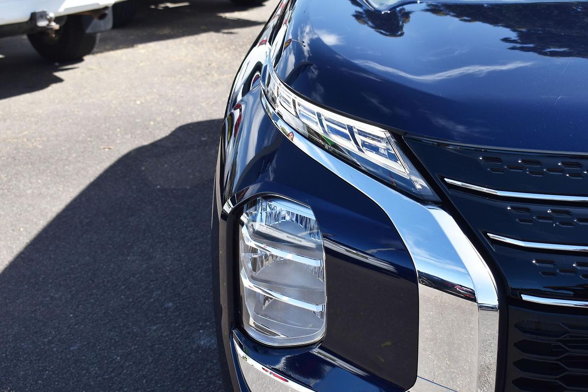2024 Mitsubishi Outlander ES ZM