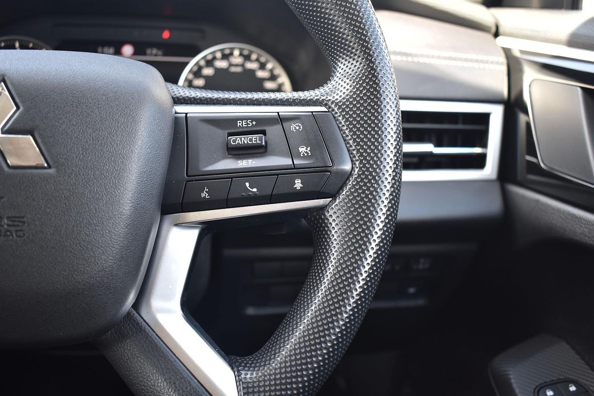 2024 Mitsubishi Outlander ES ZM