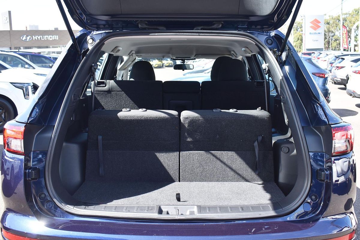 2024 Mitsubishi Outlander ES ZM
