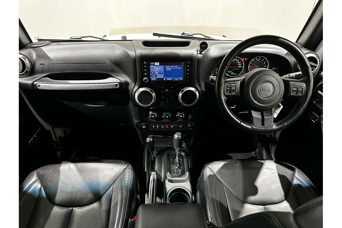 2018 Jeep Wrangler Unlimited Overland JK