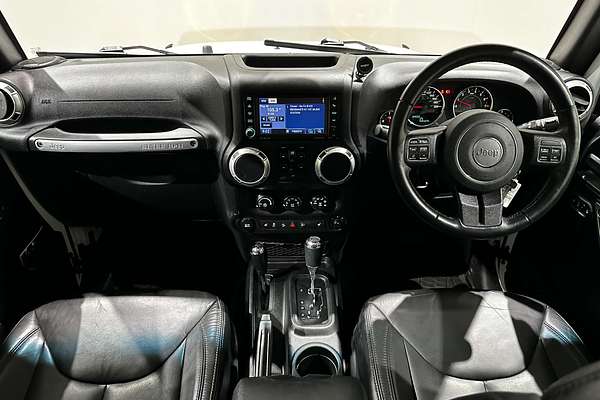2018 Jeep Wrangler Unlimited Overland JK