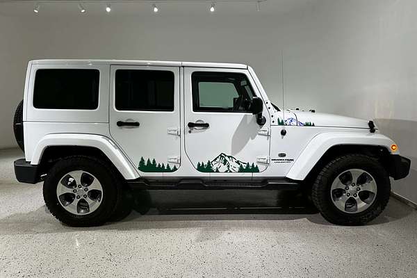 2018 Jeep Wrangler Unlimited Overland JK
