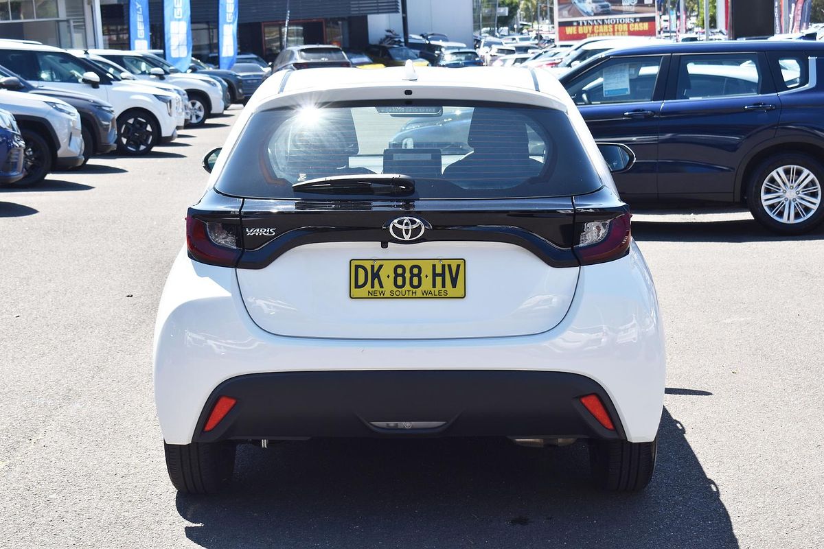 2024 Toyota Yaris Ascent Sport MXPA10R