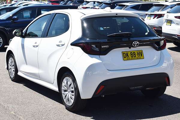 2024 Toyota Yaris Ascent Sport MXPA10R
