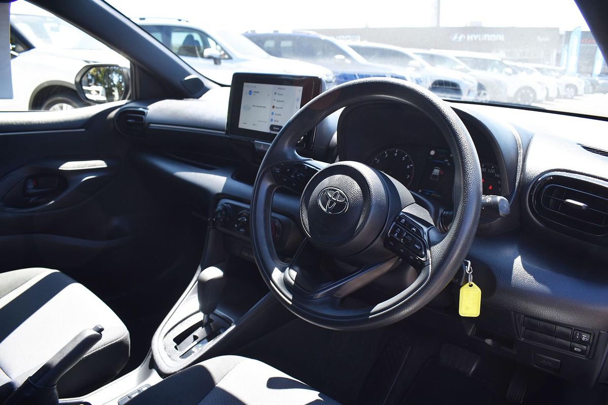 2024 Toyota Yaris Ascent Sport MXPA10R
