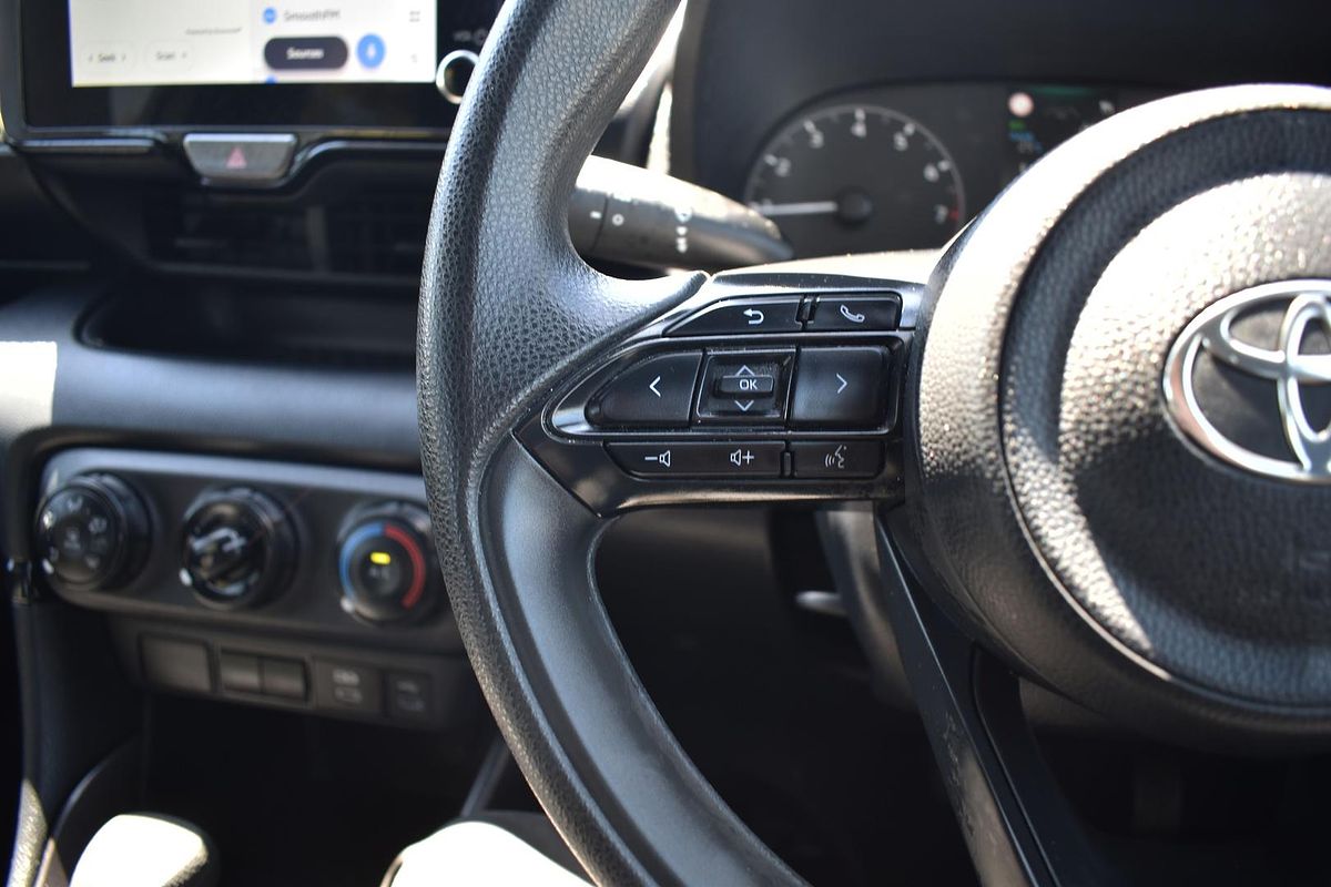 2024 Toyota Yaris Ascent Sport MXPA10R