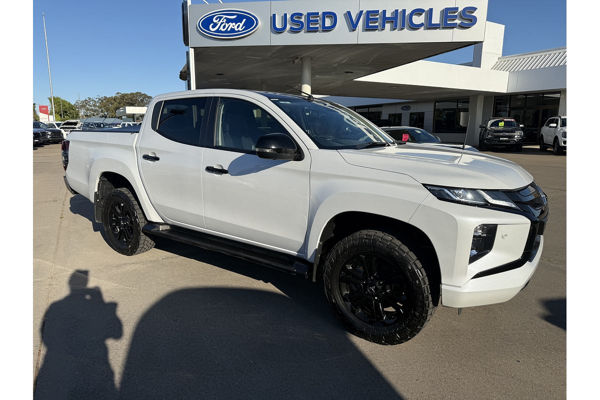 2021 Mitsubishi Triton GSR MR 4X4