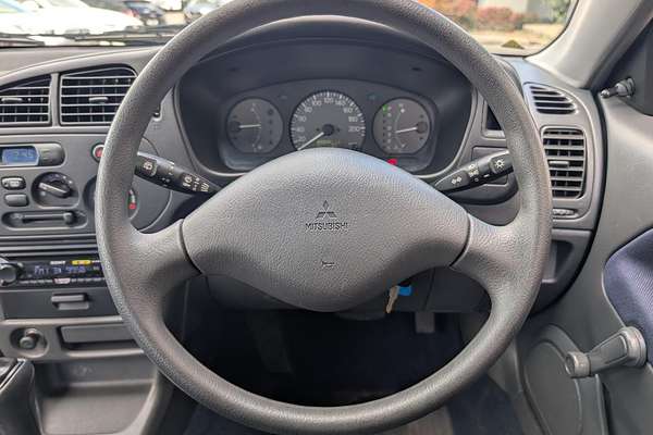 1998 Mitsubishi Mirage CE