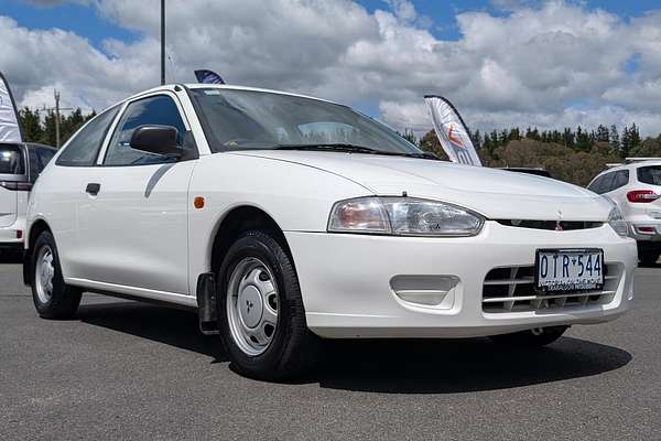 1998 Mitsubishi Mirage CE