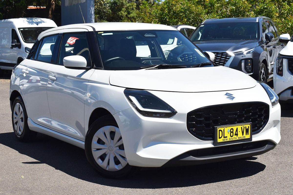 2024 Suzuki Swift Hybrid UZ