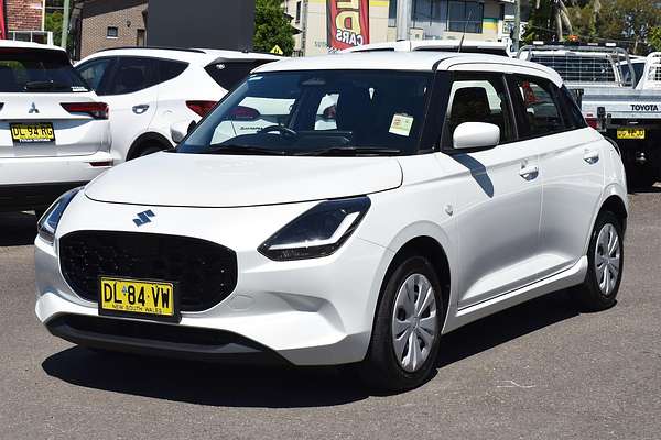 2024 Suzuki Swift Hybrid UZ