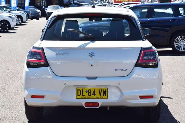 2024 Suzuki Swift Hybrid UZ