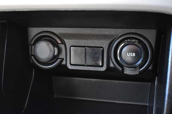 2024 Suzuki Swift Hybrid UZ