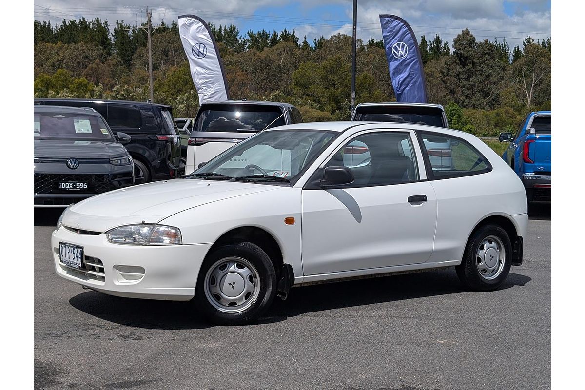 1998 Mitsubishi Mirage CE