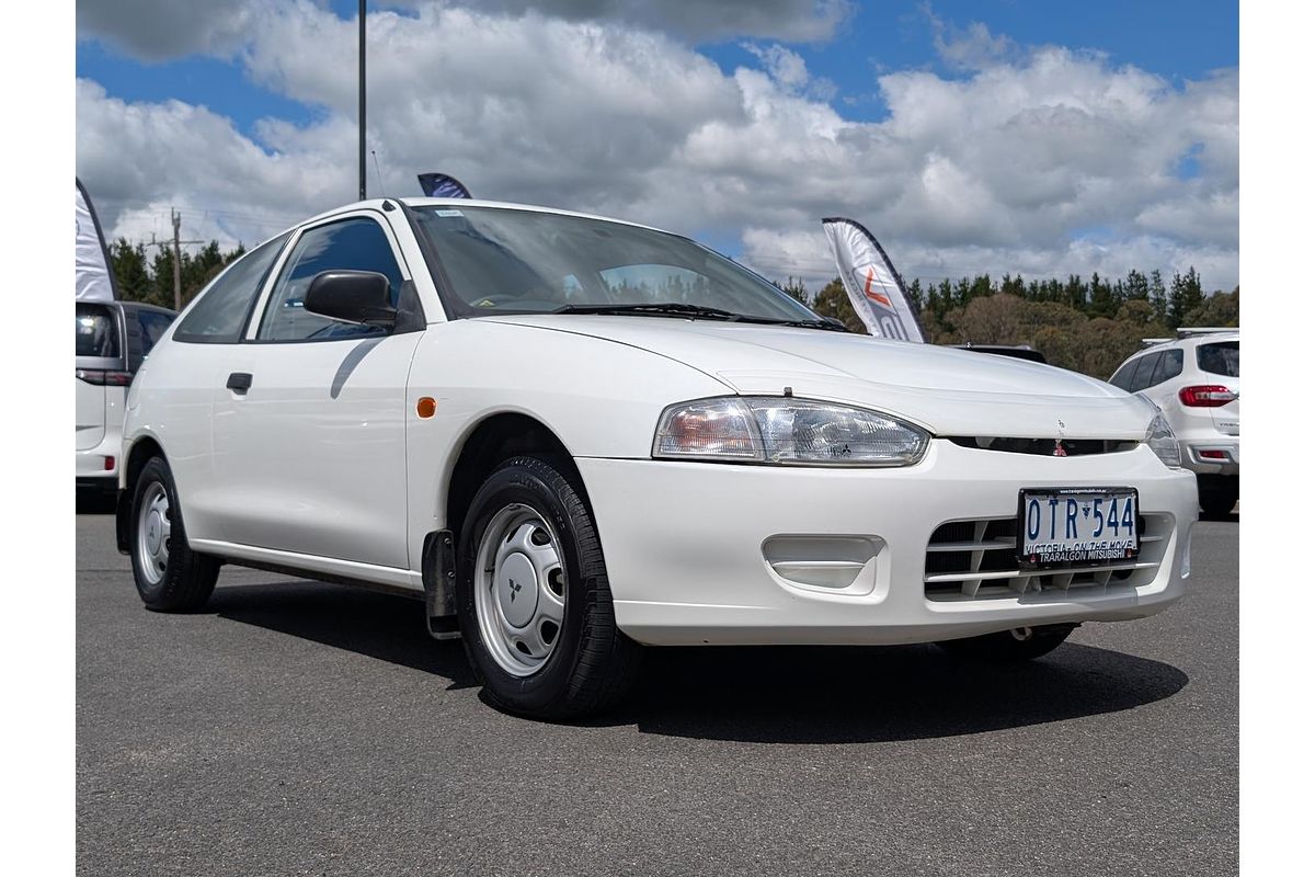 1998 Mitsubishi Mirage CE