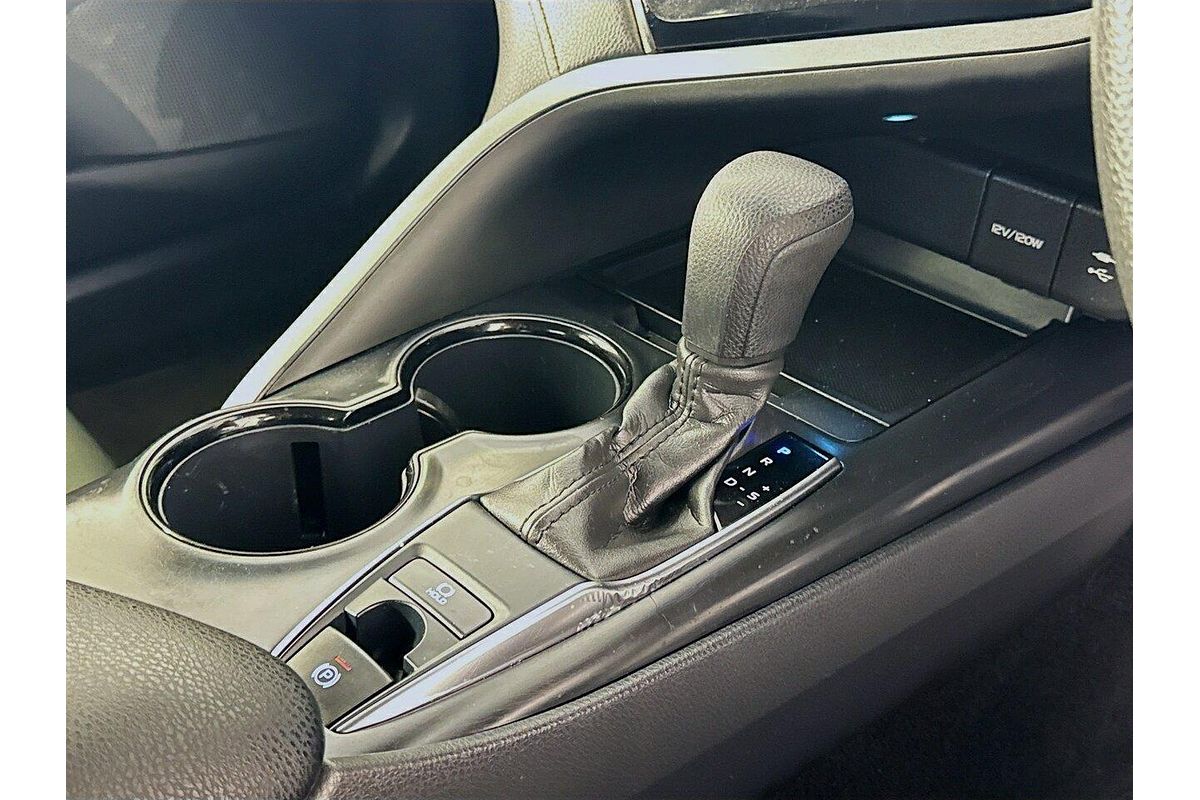 2019 Toyota Camry Ascent ASV70R