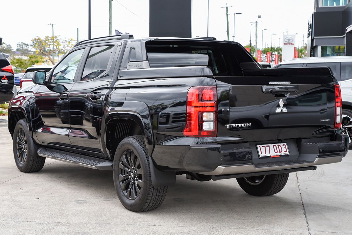 2025 Mitsubishi Triton GSR MV 4X4