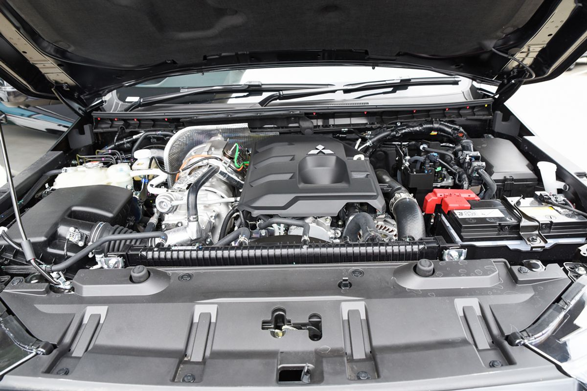 2025 Mitsubishi Triton GSR MV 4X4