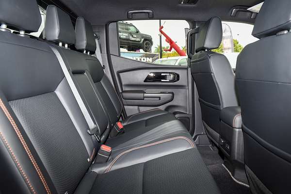 2025 Mitsubishi Triton GSR MV 4X4